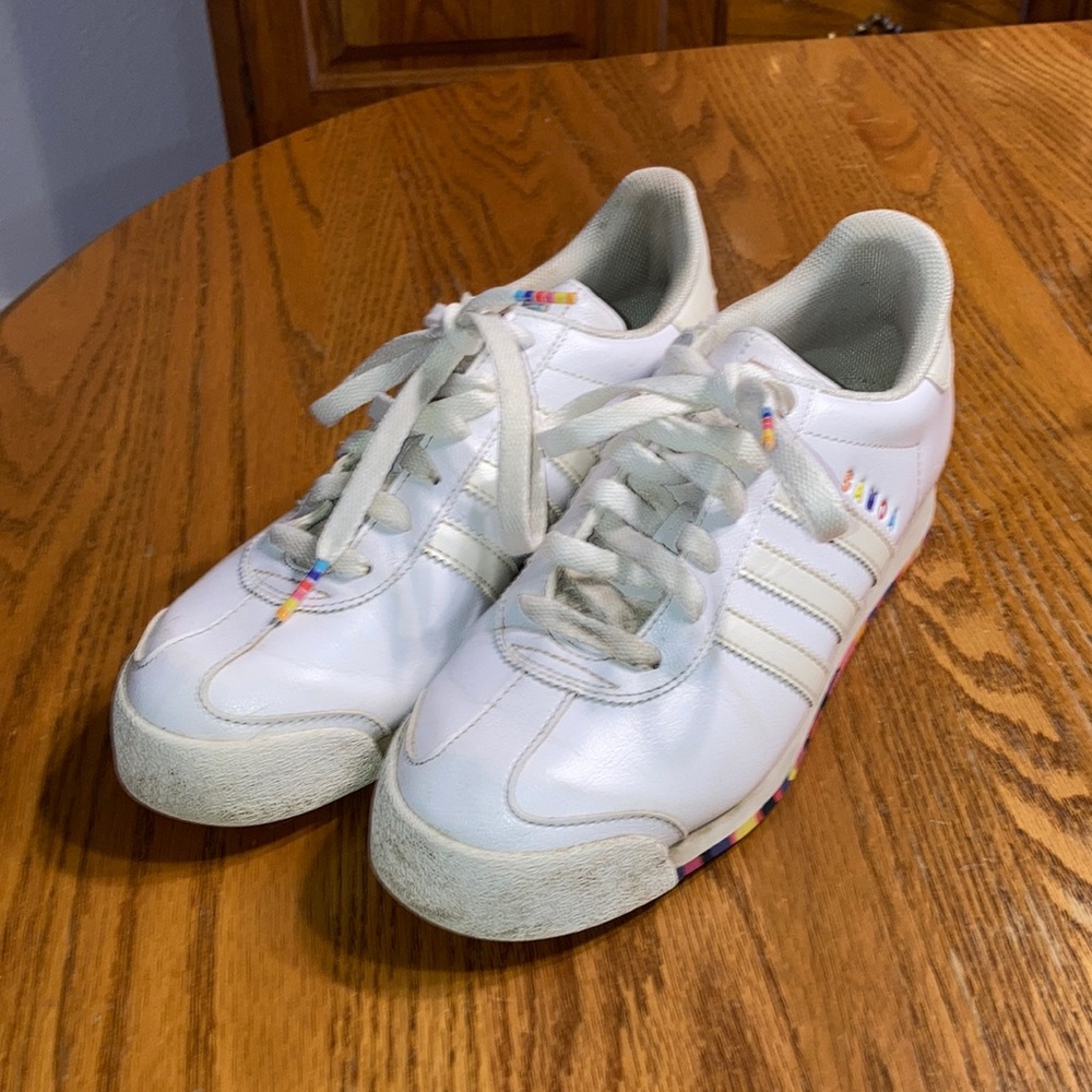 🌈 Adidas Somoa rainbow sneakers 🌈